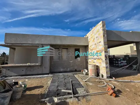 Casa en Canning Chico en una planta entrega  terminada Septiembre 26