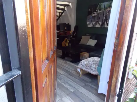 Depto Tipo Casa en Venta de 2 dormitorios