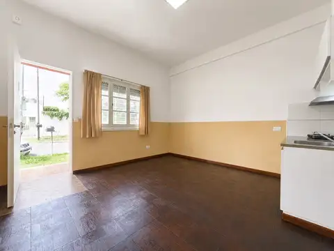 Depto Tipo Casa Monoambiente con 1 baño