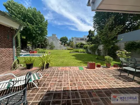 Casa en Alquiler en Martínez, USD 6.900