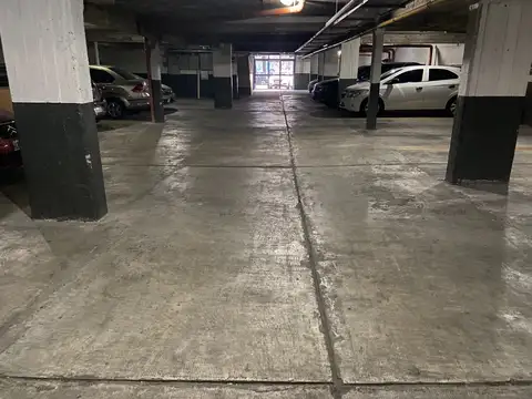 Cochera en Venta con acceso Horizontal