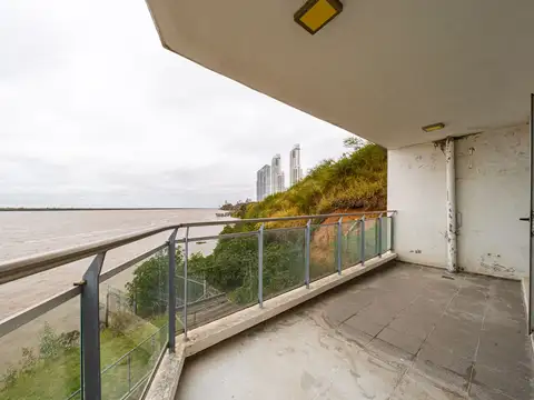 Oficina Monoambiente con 3 baños