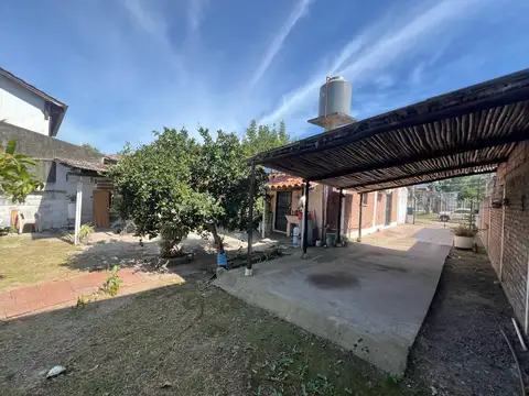 Casa en Villa De Mayo