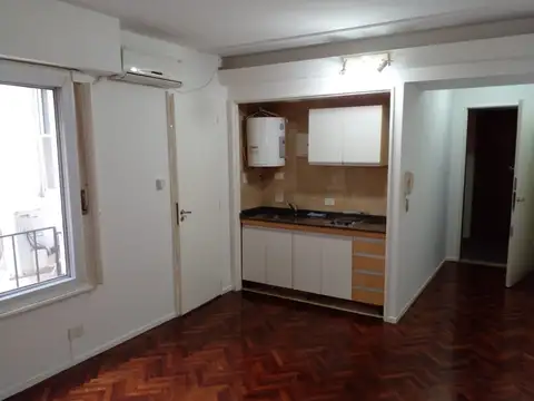 Marcelo Torcuato De Alvear 1200, Piso 9