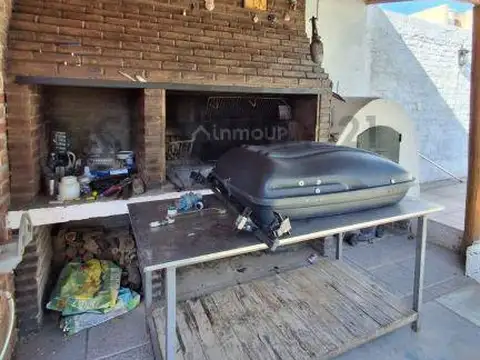 CASA EN VENTA BARRIO RESIDENCIAL- GUAYMALLEN