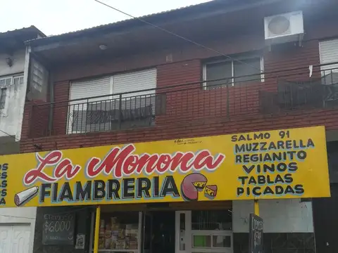 VENTA CASA 4 AMB CON LOCAL COMERCIAL SOLANO