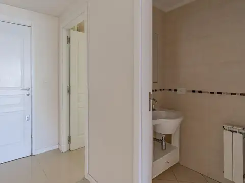 ARISTOBULO DEL VALLE 3700