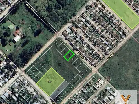 Terreno en Venta 25  mts Fondo