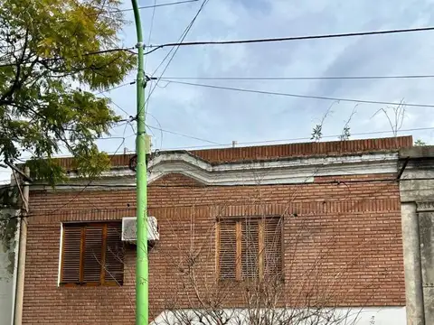 Casa en Venta en Campana, USD 180.000