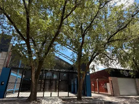 Pueyrredón y Santiago del Estero al 1600