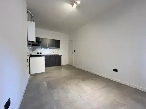Depto Tipo Casa en Venta 43 años
