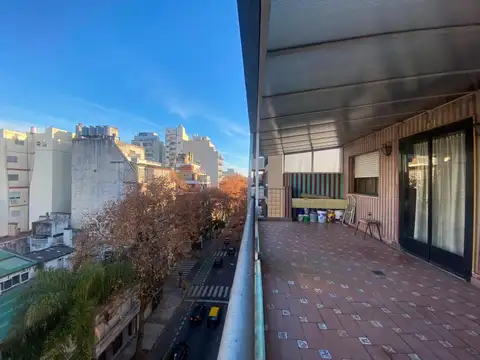 Julián Álvarez 500, Piso 7