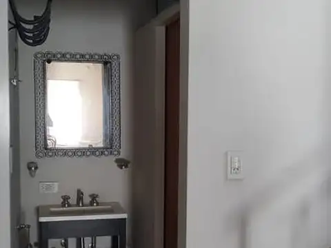Los Nardos al 200. Barrio Real Casa quinta con pileta