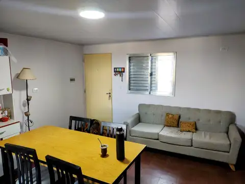 Se Alquila De pto de 2 dorm Torre 1 Piso 10 Pucara