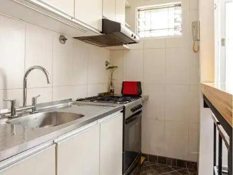 José A. Cabrera 3900