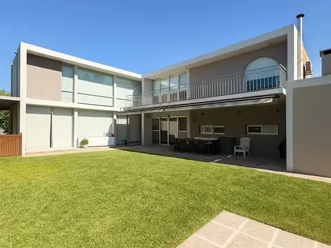 Av. Italia 5000