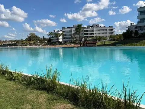 Departamento en Venta con 1 cochera