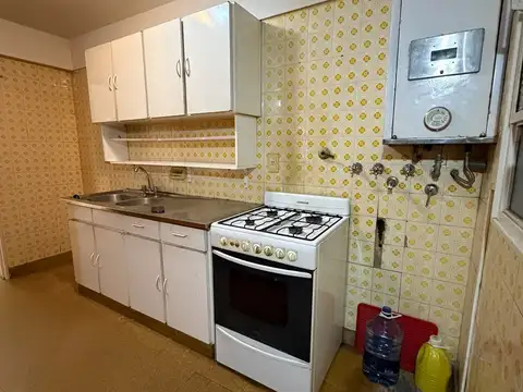 ALQUILER DEPARTAMENTO DE 3 AMBIENTES EN VILLA URQUIZA, EXCELENTE ZONA
