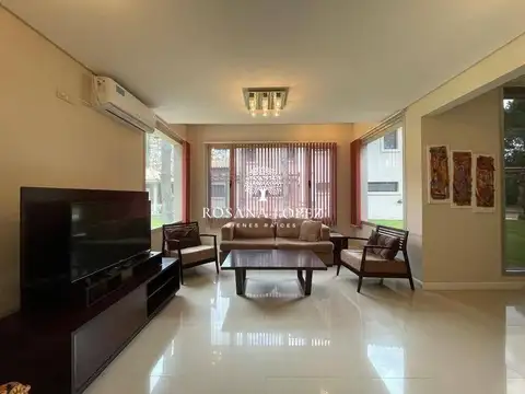 Casa en Venta en Pinamar, USD 540.000