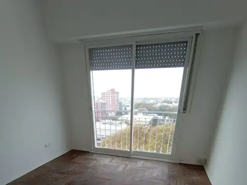 DEPARTAMENTO 2 AMBIENTES - SAN MARTIN CENTRO -