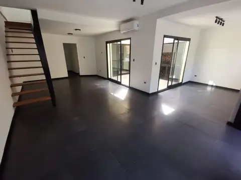 Casa en Venta en Villa Santa Rita, USD 299.000