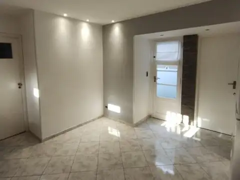 Depto Tipo Casa en Alquiler Temporal al Oeste