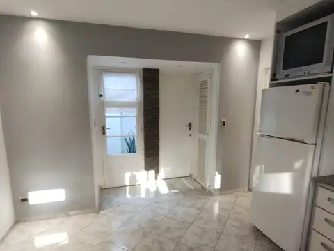 Republica del Libano e/ Bolívar y Moreno