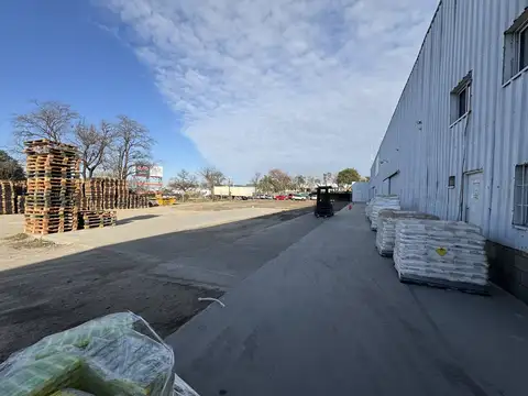 Alquiler Galpon nave de 500 mts2 circunvalación zona norte