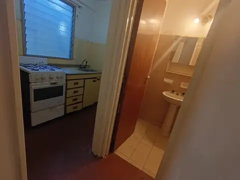 Departamento en Alquiler en Parque Chas, $ 550.000