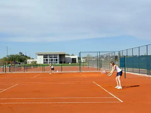 Terreno en Venta en Ayres Plaza, USD 250.000