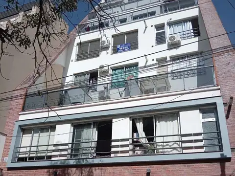 Dpto Av. Belgrano al 1500
