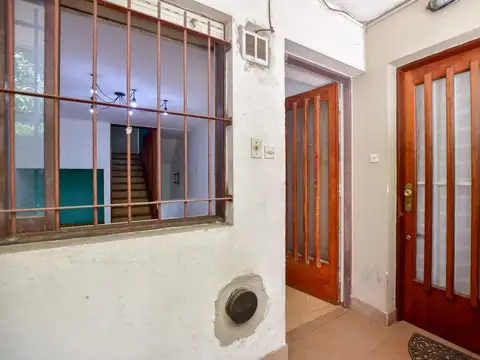 CASA TIPO TRIPLEX EN VENTA – LA PLATA CENTRO
