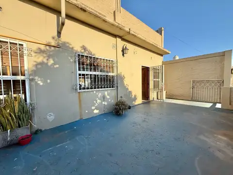PH 3 AMBIENTES EN PRIMER PISO CON TERRAZA Y PARQUE EN SAN JUSTO