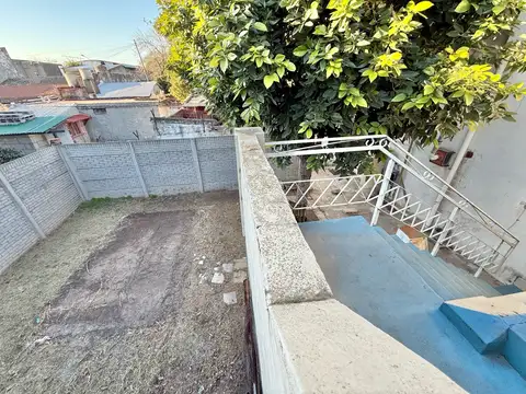 Depto Tipo Casa 3 ambientes con 1 baño