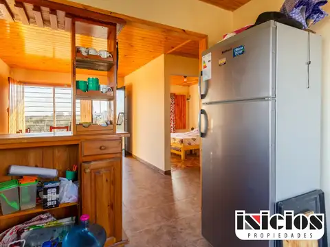 Casa 3 ambientes con 1 baño