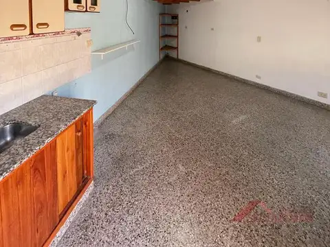 Depto Tipo Casa en Alquiler de 1 dormitorio