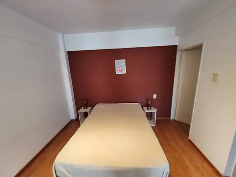 Alquilo Temporario en Villa Urquiza, 2 Ambientes, Balcón. Amenities. Hasta 3 huéspedes