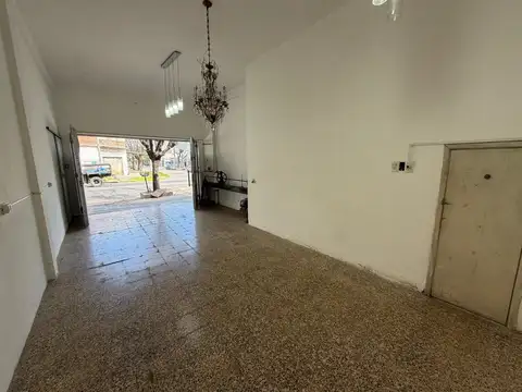 Raul Alfonsin 2300