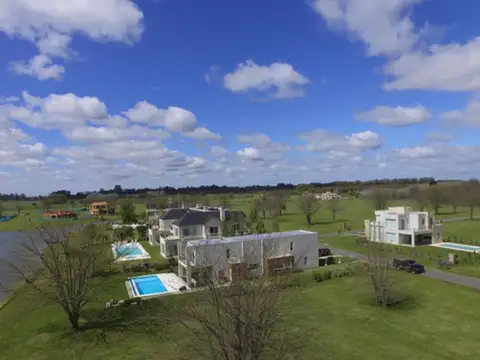 Terreno en Venta en La Martona, USD 90.000