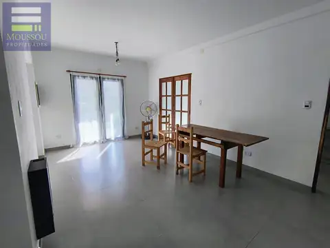 Casa Monoambiente con 2 baños