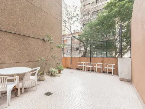 Migueletes 1700, Piso 1