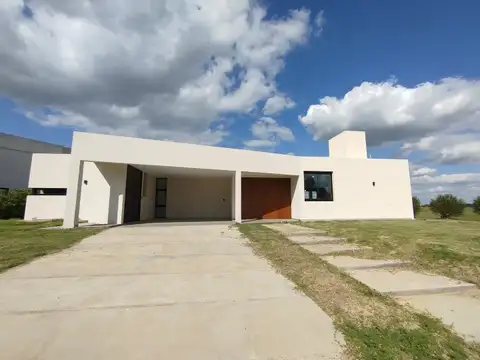 El Solar 202 , Piso 0