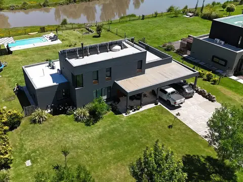 Casa con Lote a la Laguna - Chacras de la Reserva - Cardales
