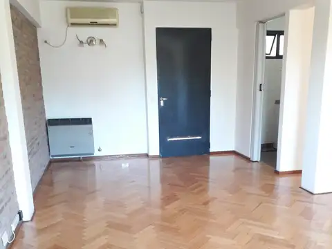 EXCELENTE OFICINA DE 2 AMBIENTES EN AV ALICIA M DE JUSTO AL 1800, PUERTO MADERO