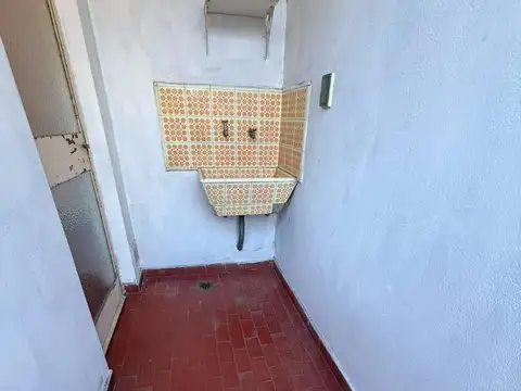 Melincué 5100, Piso 1°