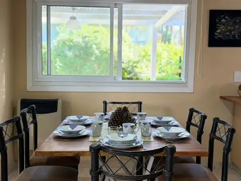 Casa 3 ambientes con 2 baños