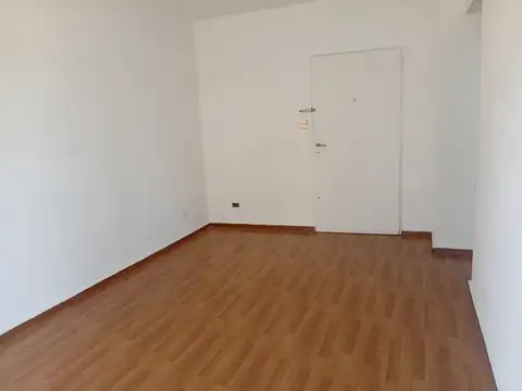 Armenia 2100, Piso 14