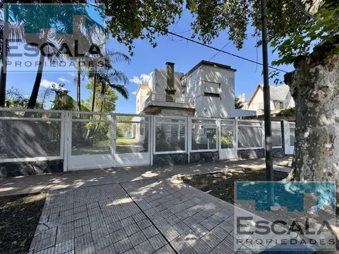 CASA EN VENTA ALBERDI, ROSARIO