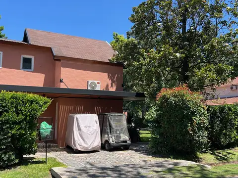Casa en Venta en Highland Park Country Club, USD 440.000