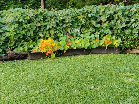 Depto Tipo Casa en Venta con 1 cocheras